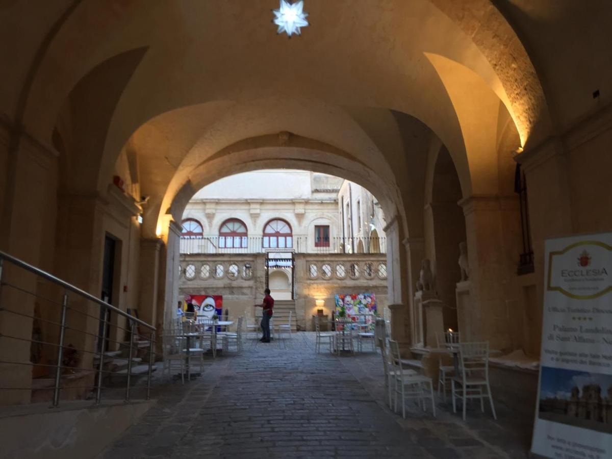 Landolina Palace Hotel Ното Экстерьер фото
